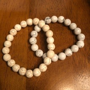White & cream Beaded Bracelet